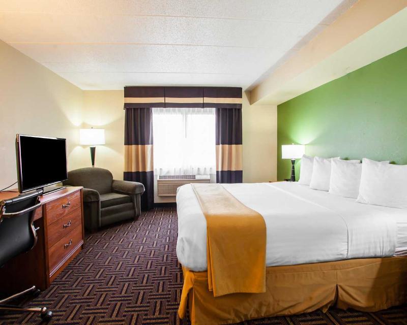 Quality I-55 Inn 2*